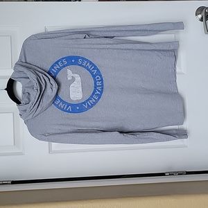 Vineyard Vines lightweight gray hoodie cotton with blue & white logo like new sm